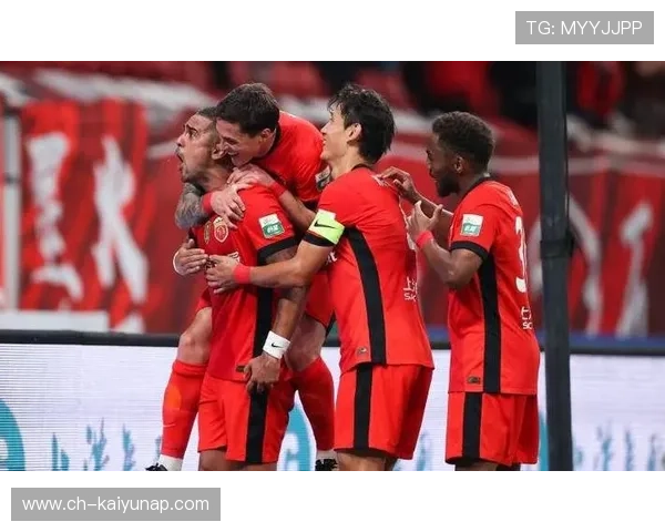 上海海港亚冠危机，跨赛季未尝胜绩