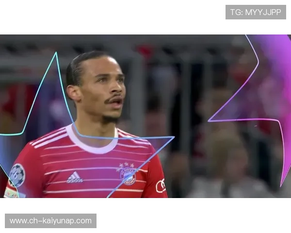 反越位精准配合单刀收球推射完成入网——战术艺术在脚下落地的瞬间