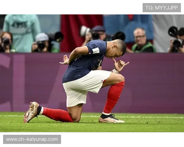 姆巴佩不容小觑，法国队带着世界杯之梦前行